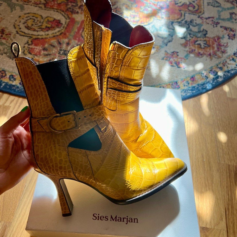 Sies Marjan Yellow Crocodile Ankle Booties